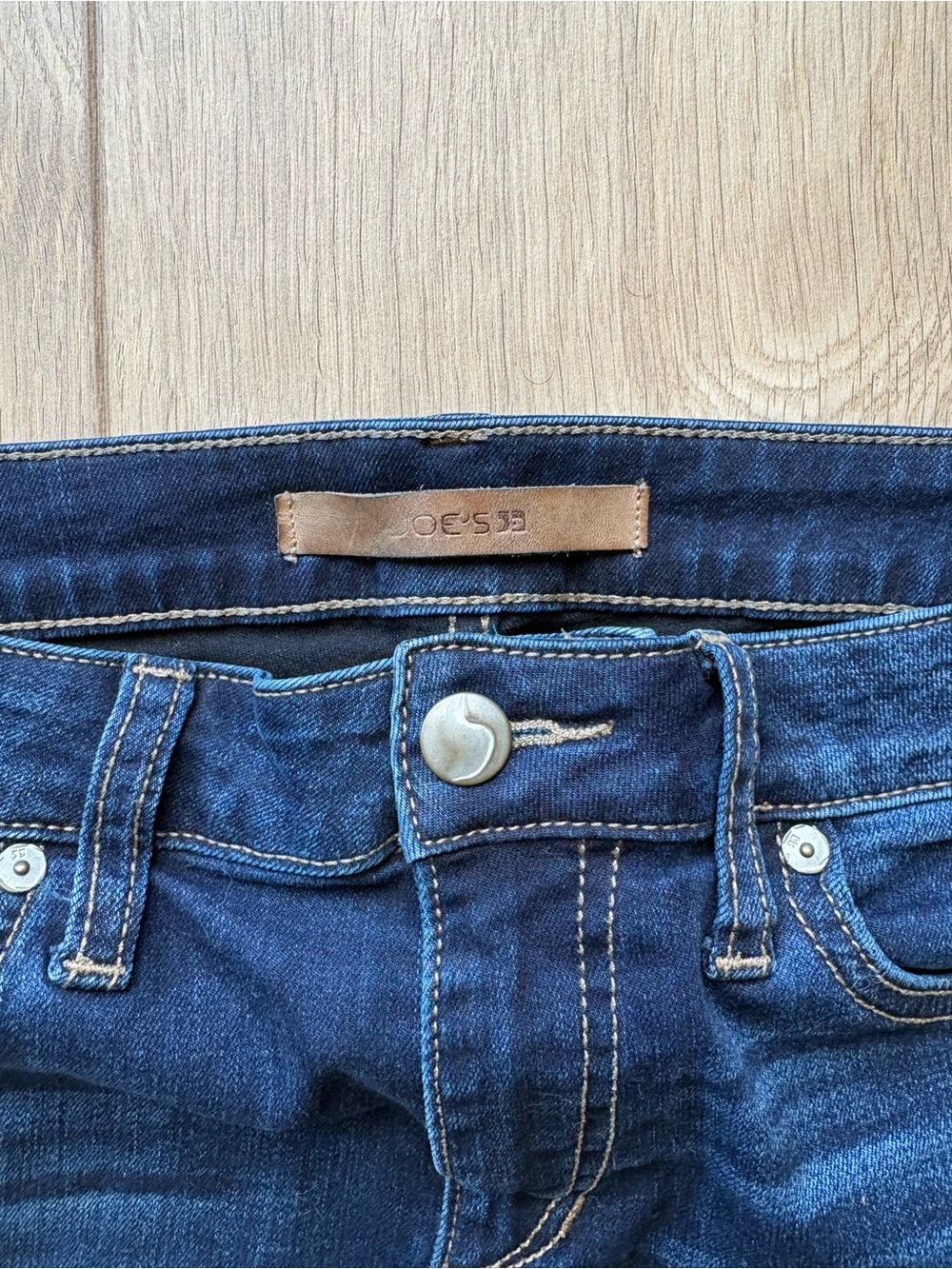 Joe’s Jeans - Picture 2 of 3